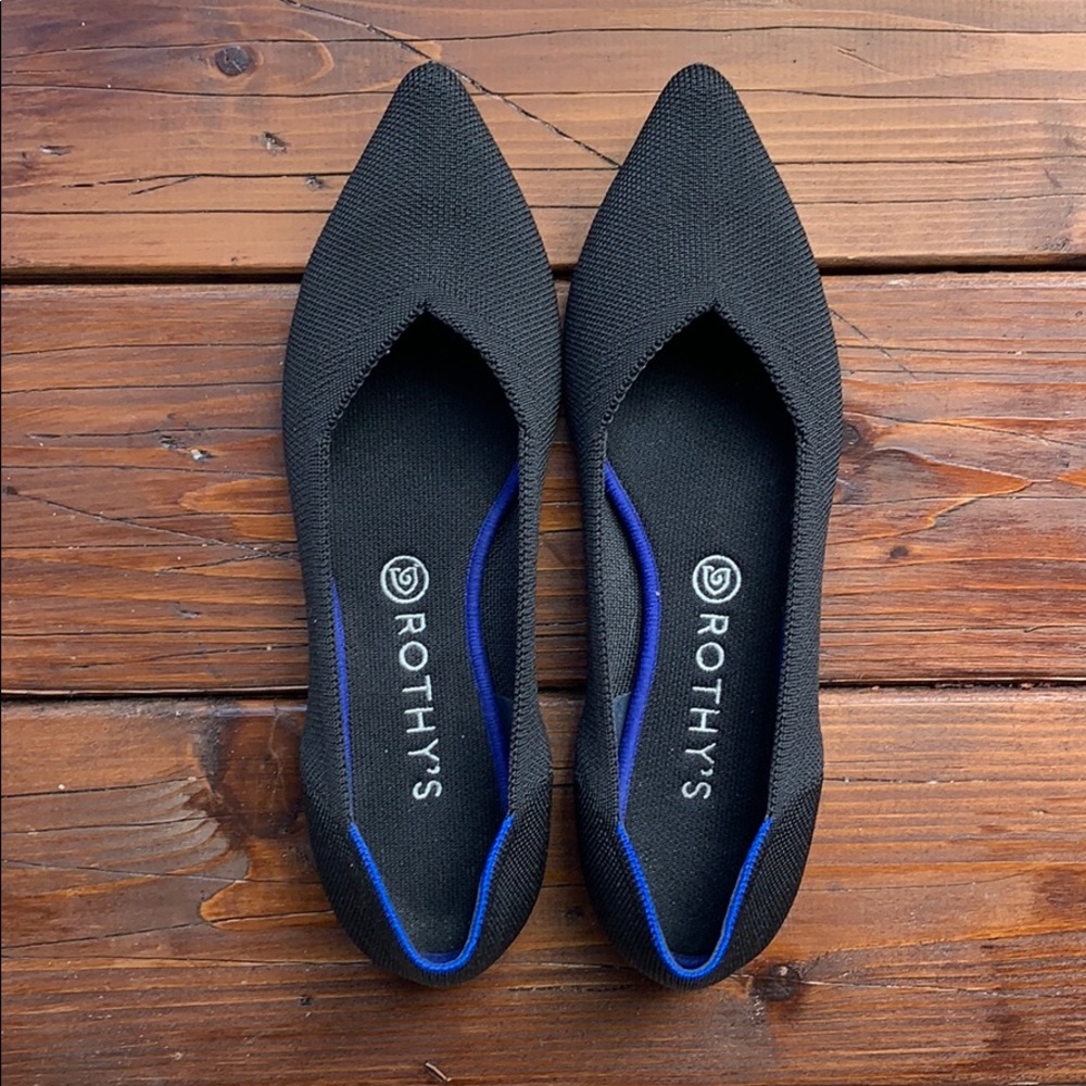 Rothy’s Black Solid The Point Flats w/Box